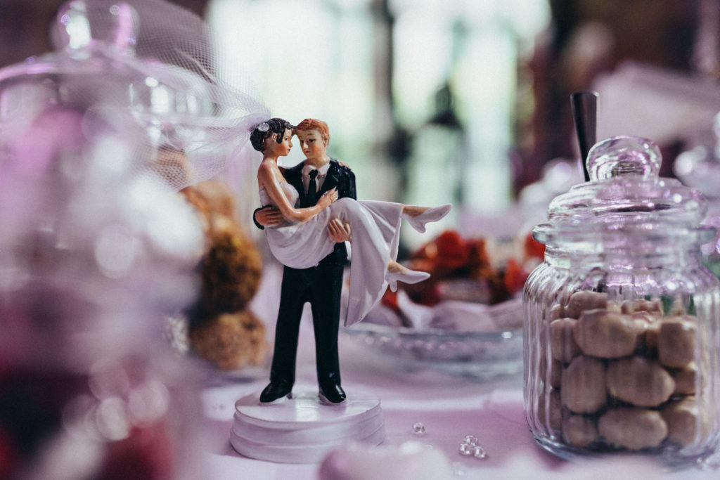 Brautpaarfigur bei der Candybar